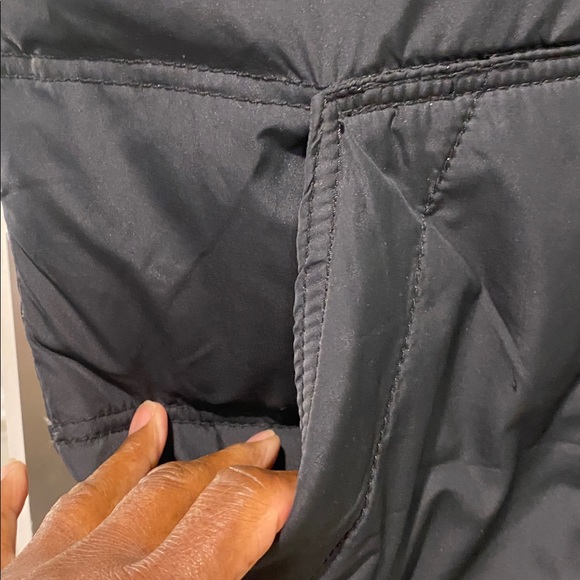 Hollister size Medium Vest  good condition - Picture 2 of 4